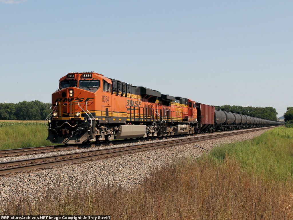 BNSF 8354